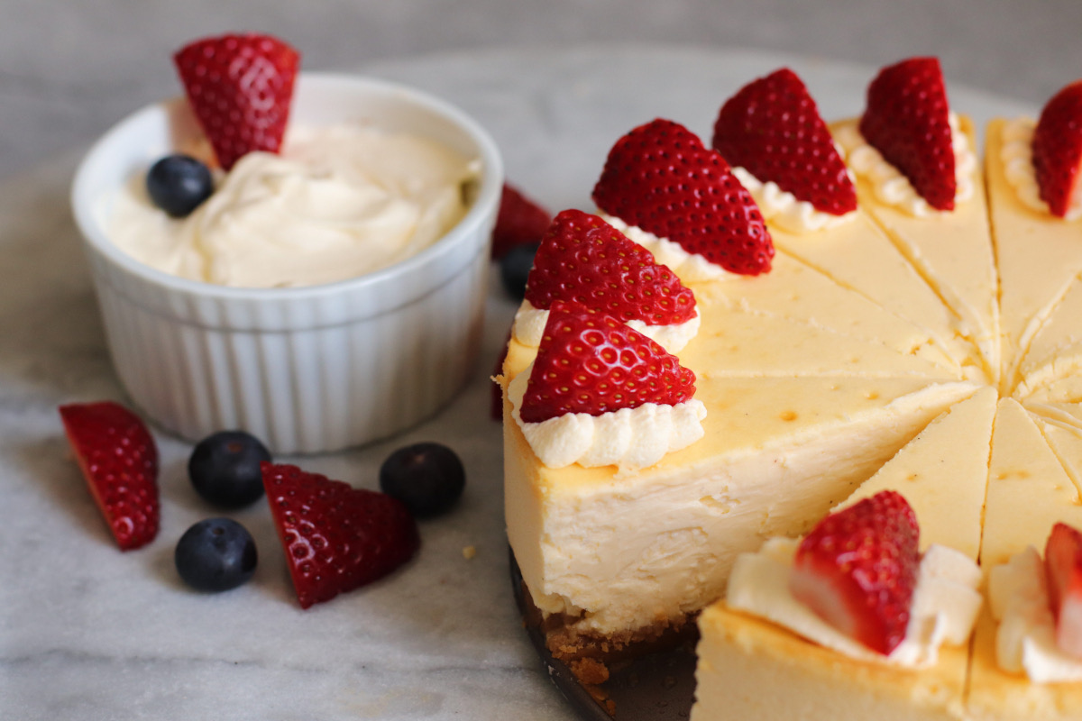 Smooth And Creamy New York Cheesecake Baking It Up To You